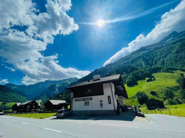 Restaurant Pizzeria B&B Sternen Elm